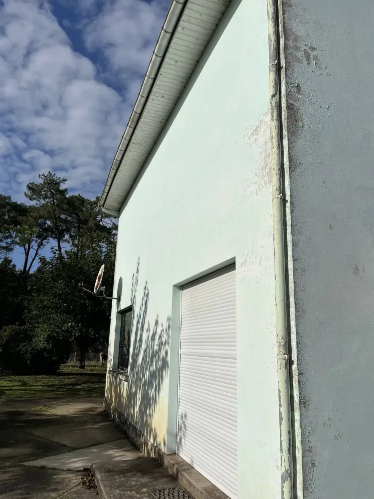Travaux de peinture près de Saint-Laurent-Médoc	